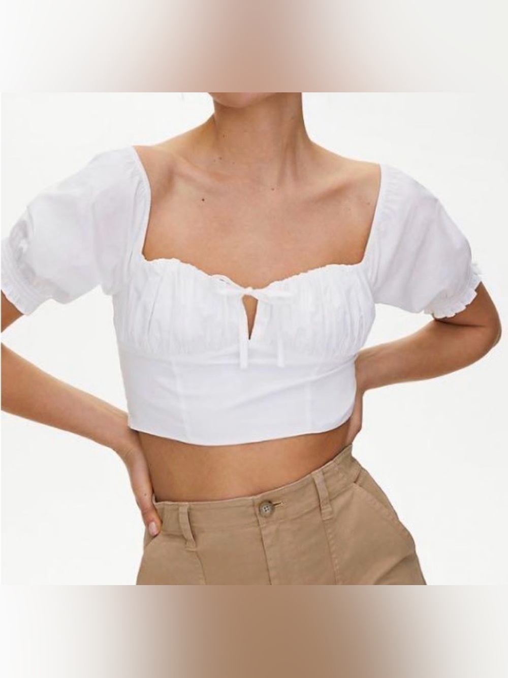 Aritzia Sunday Best "Countess" Puff Sleeve Crop Top